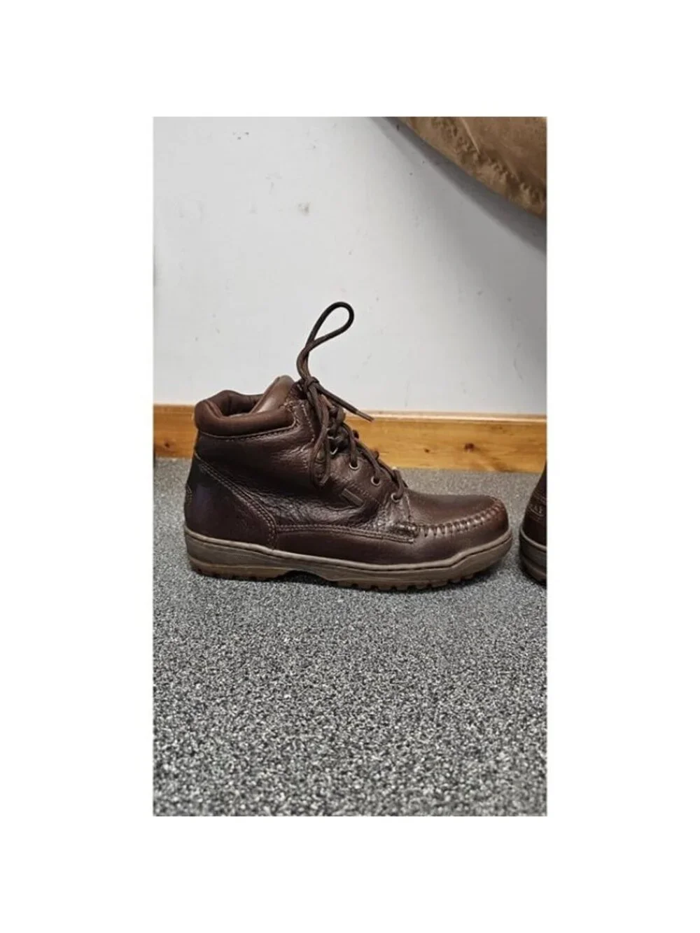 Nice 8M Pair Of Rocky Brown Hiking Boots